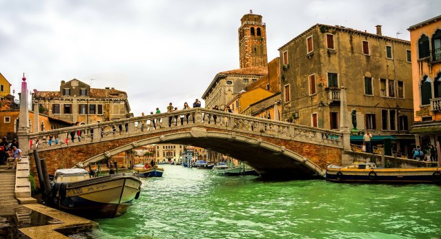 canal-grande-337972_1280